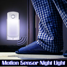 Load image into Gallery viewer, Dusk to Dawn Emergency Night Light &amp; Flashlight with Foldable Plug - 3 Count