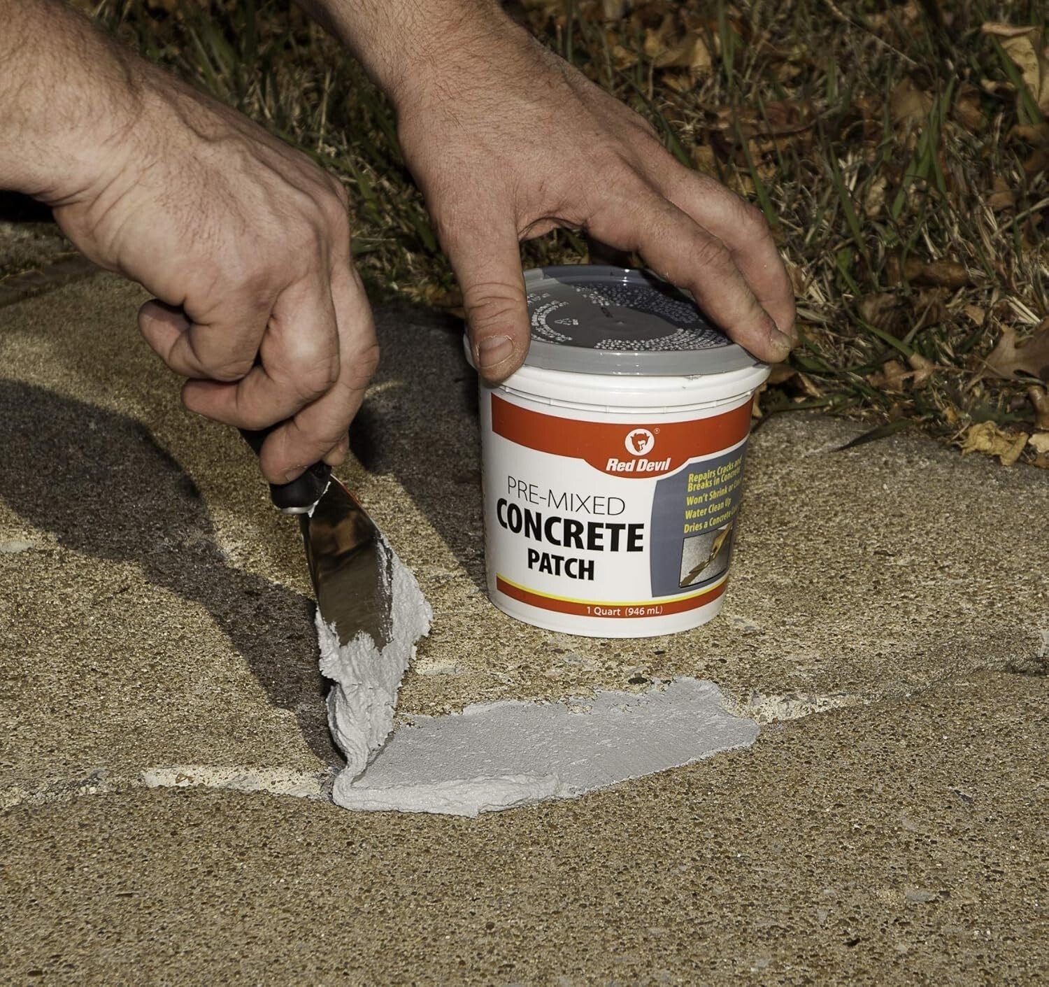 Flexible Gray Cement Crack Filler: 12 Tubes, Ideal for Indoor/Outdoor Repairs