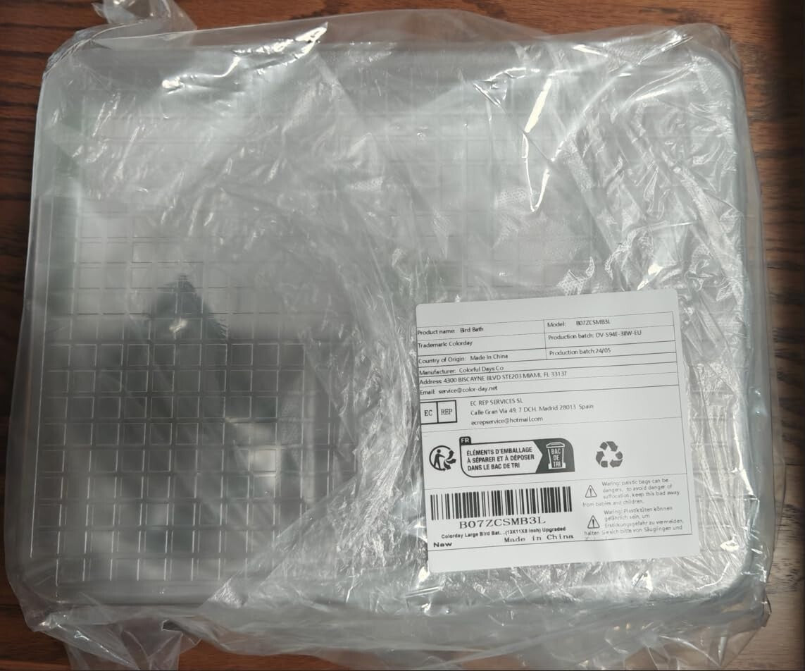 Spacious Bird Bath for Cage - Non-Toxic 13X11 Bath for Cockatiels and Parakeets