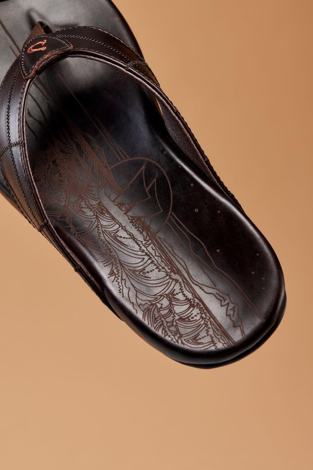 Lightweight Men's Sandals with Full-Grain Leather & Non-Marking Traction Pads