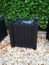 Load image into Gallery viewer, Durable Non-Toxic Paint &amp; Primer in Matte Black for Furniture &amp; Walls, 1L