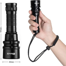 Load image into Gallery viewer, 2000 Lumen Waterproof Diving Flashlight - Rechargeable LED Torch for Adventures
