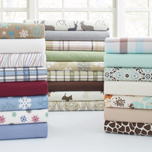 Load image into Gallery viewer, Queen Heavyweight Cotton Flannel Sheet Set - Comfy Snow Flakes &amp; Deep Pockets