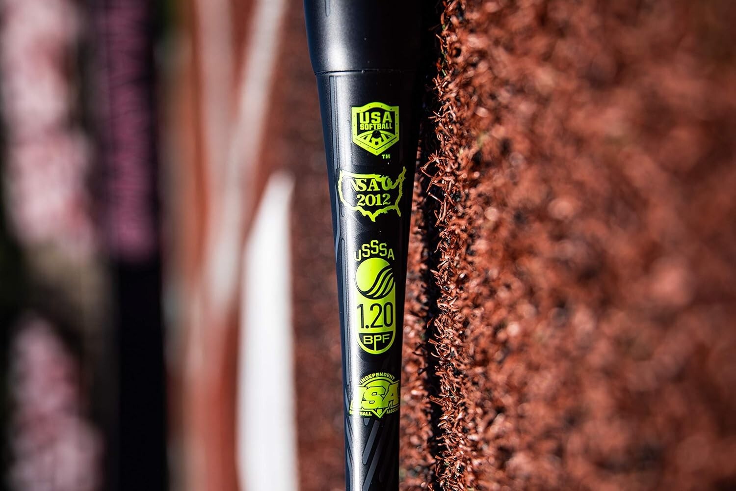 2021 Chaos Slowpitch Bat 34" 26 Oz | Lightweight Aluminum for Top Performance