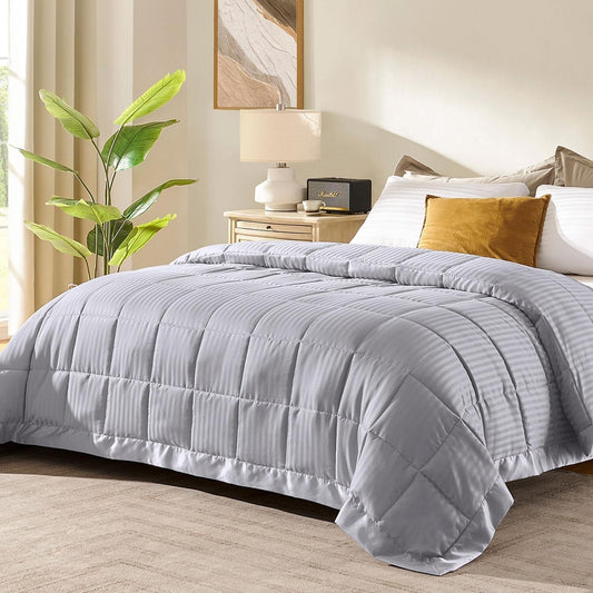 Elegant King Size Blanket with Satin Trim - Lightweight & All-Season Comfort