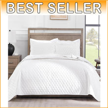 Load image into Gallery viewer, Luxurious All-Season California King Quilt Set with Reversible Design and Shams