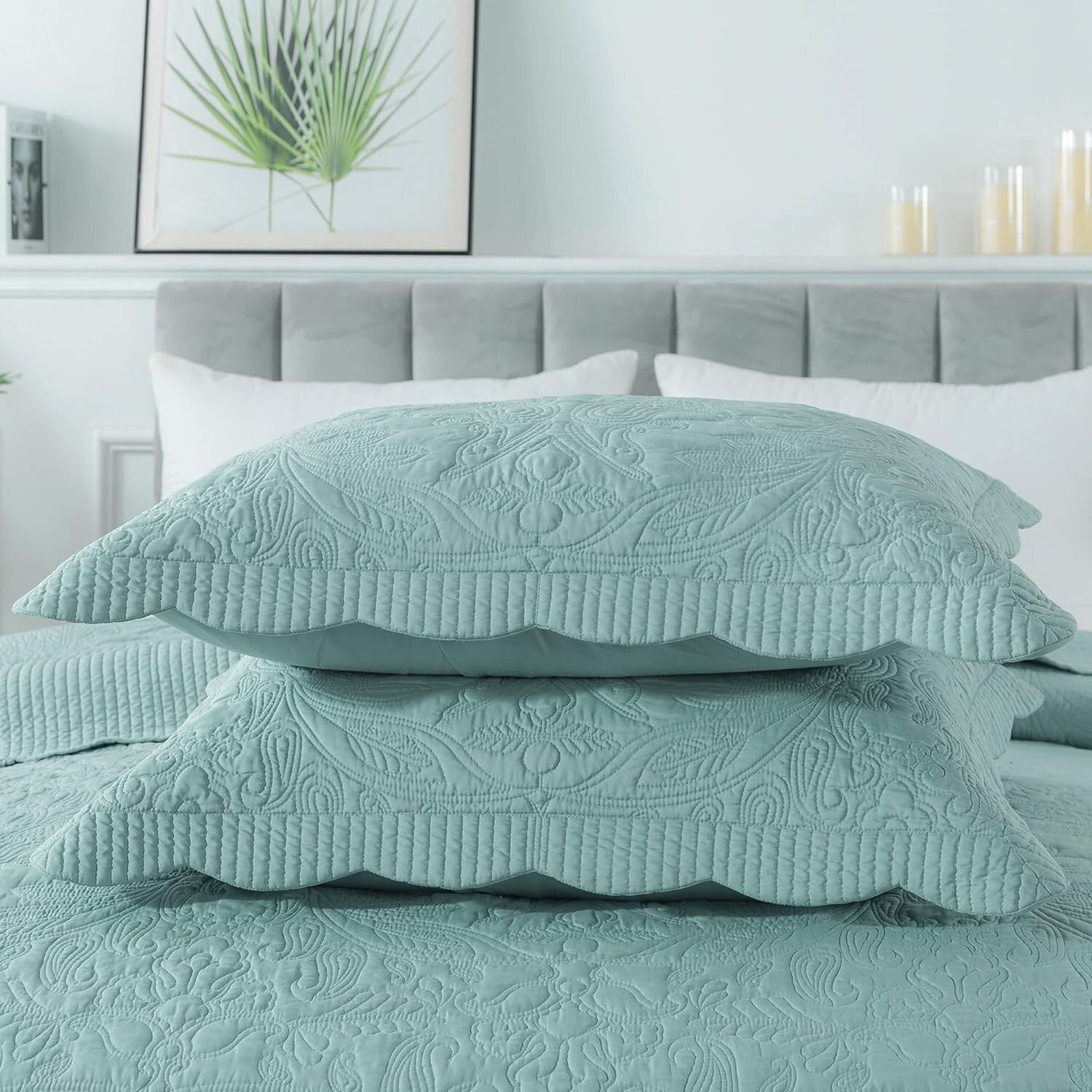 Reversible California King Quilt Set with Throw Pillow - Perfect for All Seasons