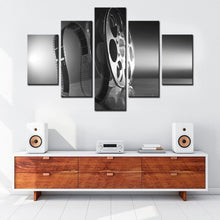 Load image into Gallery viewer, Cinematic 5 Piece Wall Art Set - Glossy Vintage Film Canvas for Home Theaters