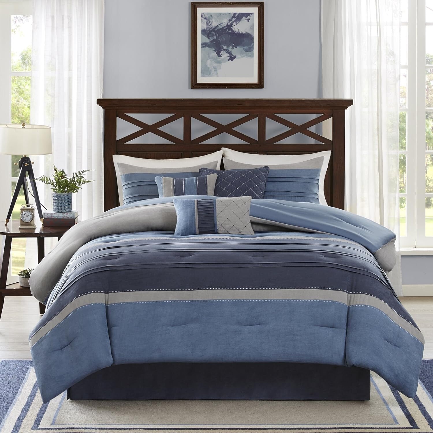 Cozy 7-Piece Queen Comforter Set - Modern Geometric Design in Collins Blue/Grey