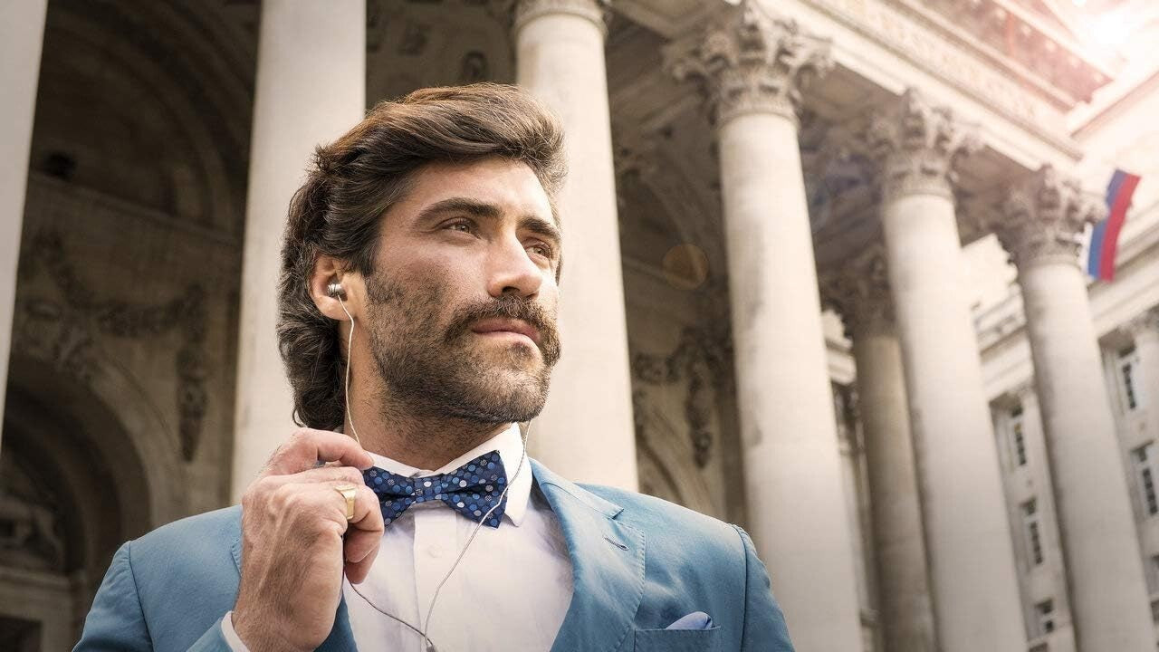 Dynamic Driver In-Ear Earbuds with Comfortable Fit & Noise-Canceling Features