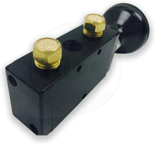 Load image into Gallery viewer, Precise 4-Way Air Valve with Detented Spool - Ideal for Automotive Applications