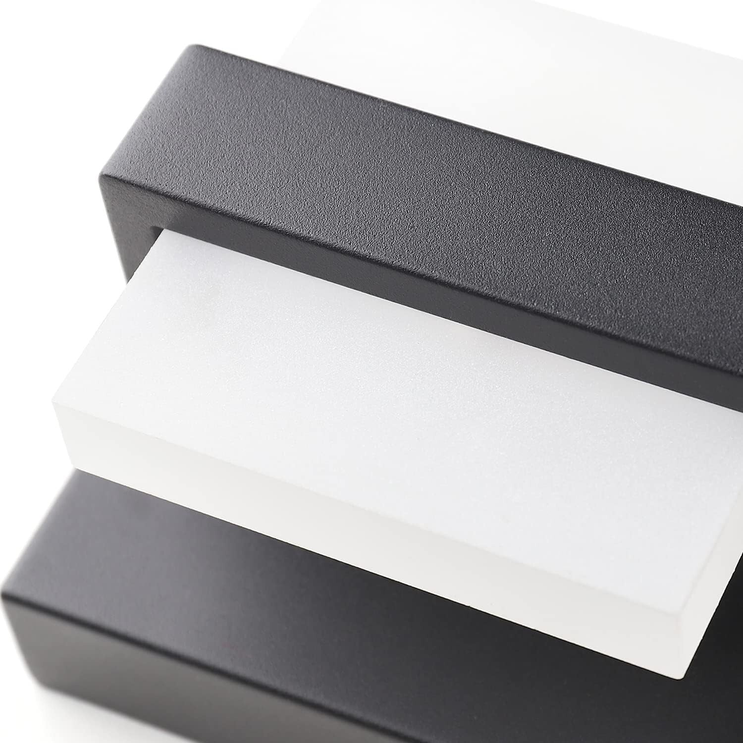 Durable 3-Light Black Vanity Light – Elegant LED Fixture for Various Settings