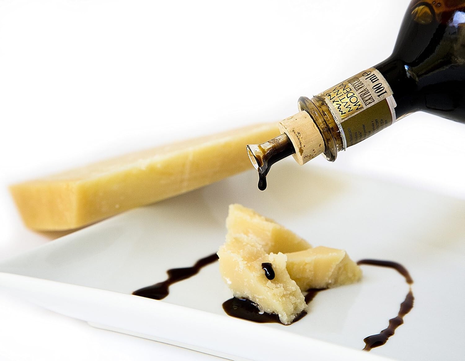 Villa Ronzan 12-Year Old DOP Balsamic Vinegar - Perfect for Gourmet Recipes