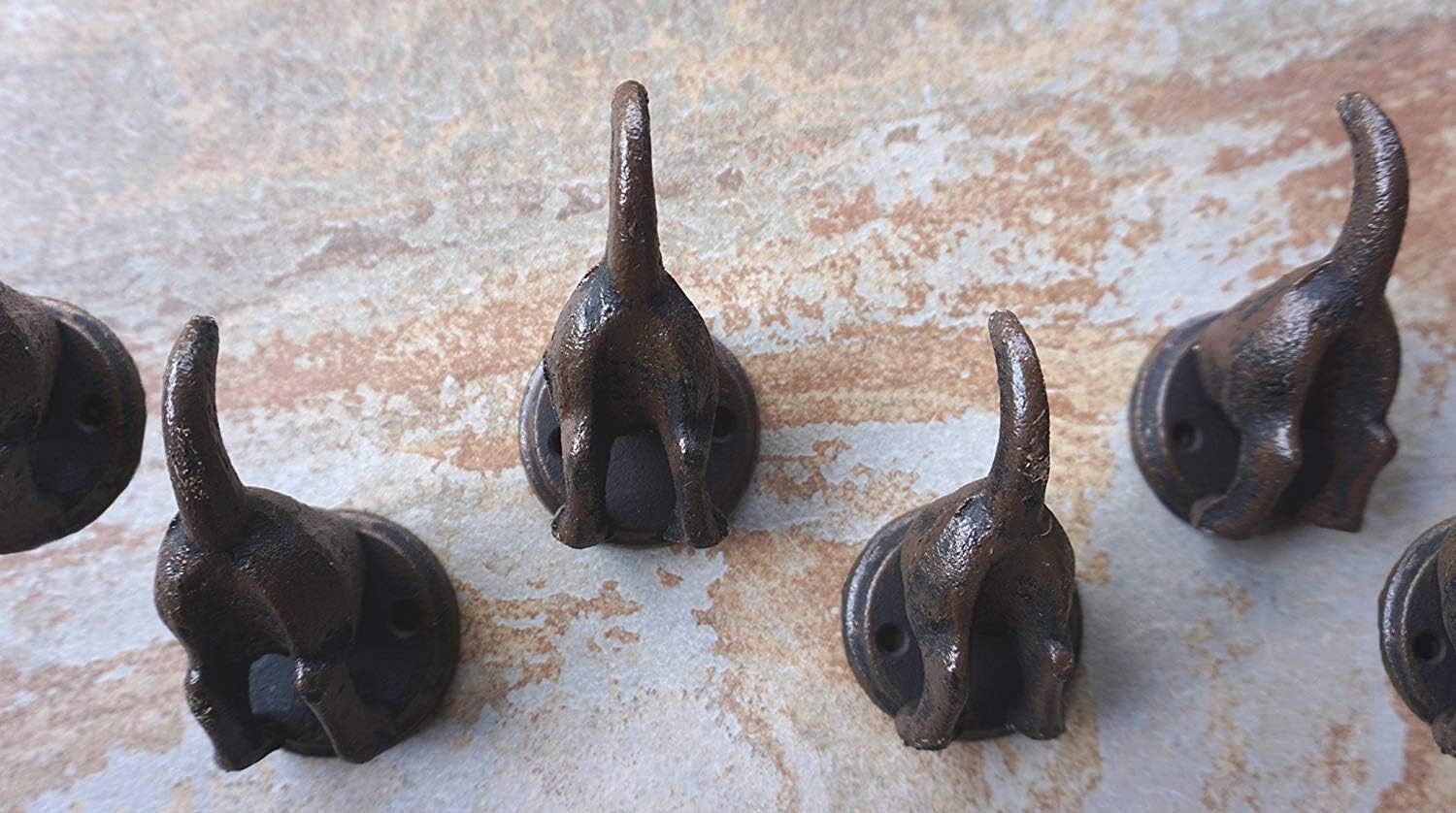 Heavy Duty Cast Iron Dog Tail Hooks - Decorative 8 Hook Wall Leash Holder