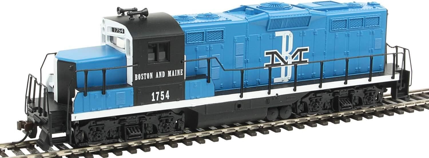 Premium HO Scale EMD GP9M Boston & Maine Train Model - Collectible Craftsmanship