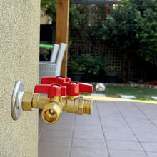 Load image into Gallery viewer, Versatile Heavy-Duty 3-Way Hose Splitter - Perfect for Garden Irrigation Needs