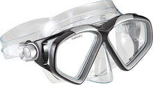 Load image into Gallery viewer, Lightweight Snorkeling Set: Full Foot Pocket Fins, Adjustable Fit Snorkel Mask