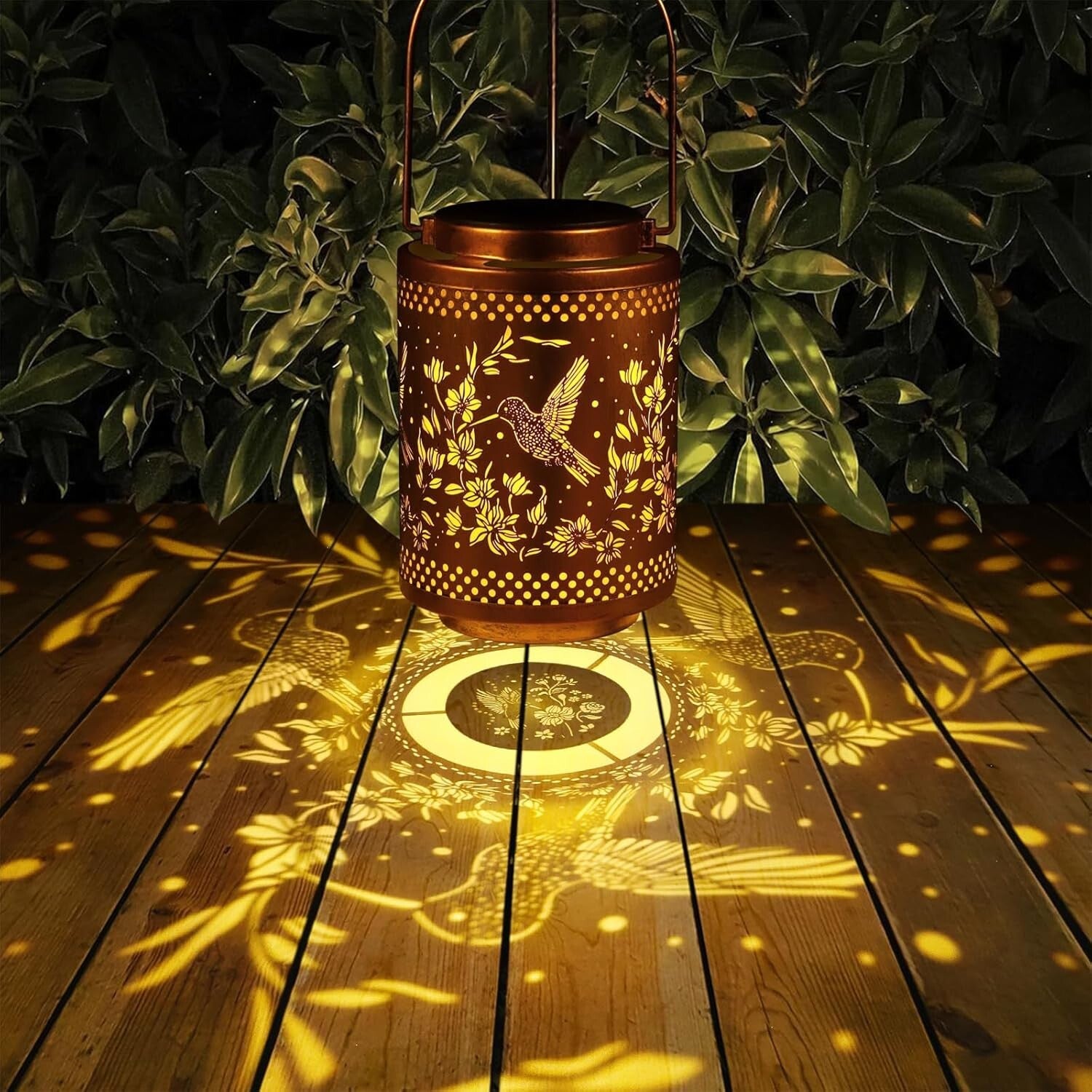 Elegant Solar Lantern with Hummingbird Patterns - Perfect for Gardens & Gifts