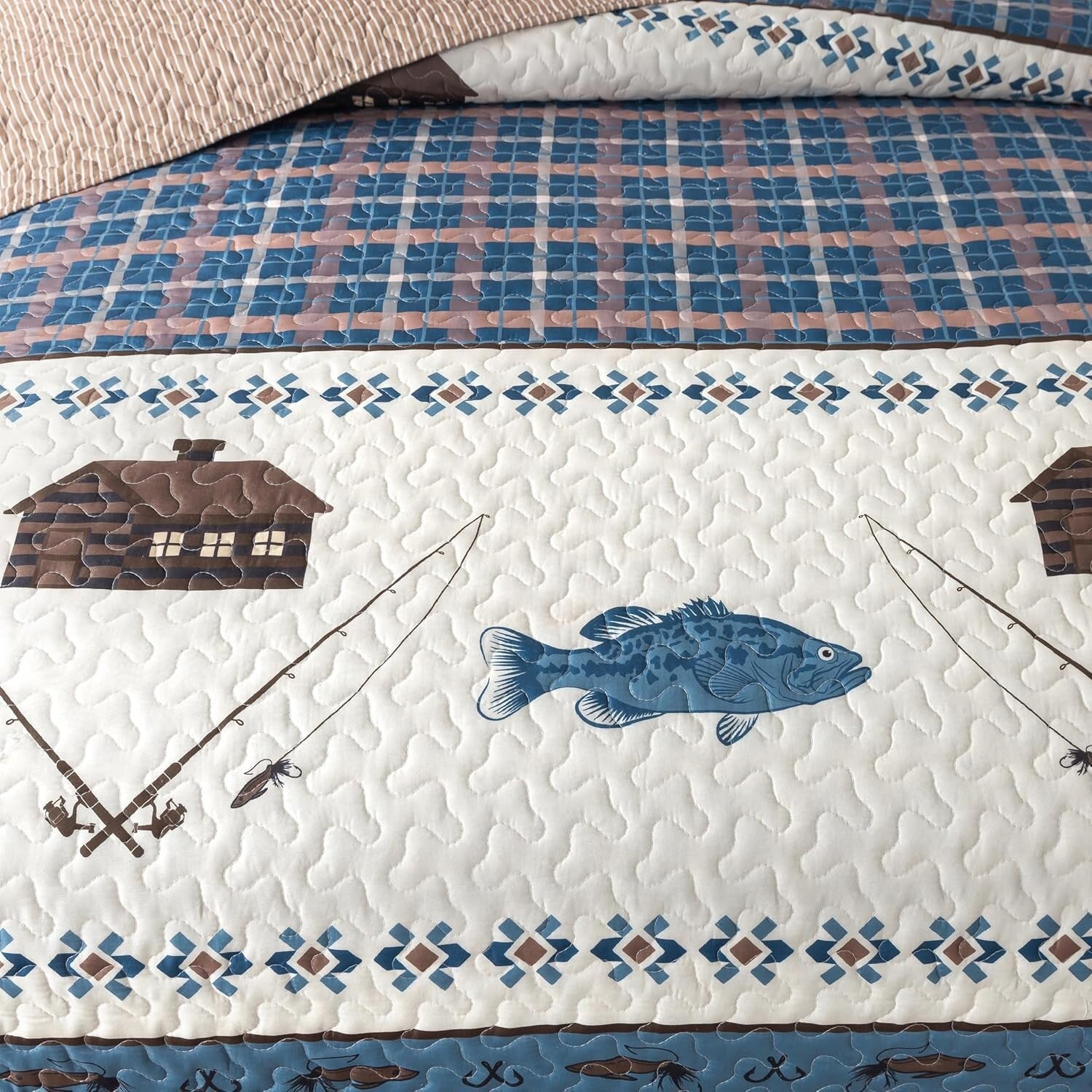 Reversible Twin Gone Fishing Quilt with Sham - Cozy Outdoor Themed Bedding