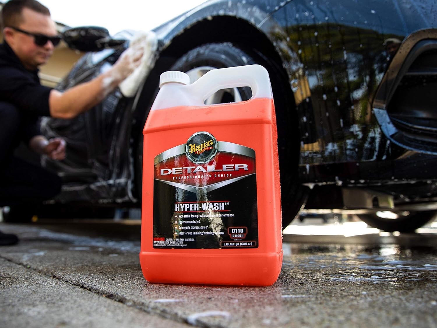 Eco-Friendly Hyper-Wash Foaming Car Wash for a Glossy, Wax-Preserving Shine