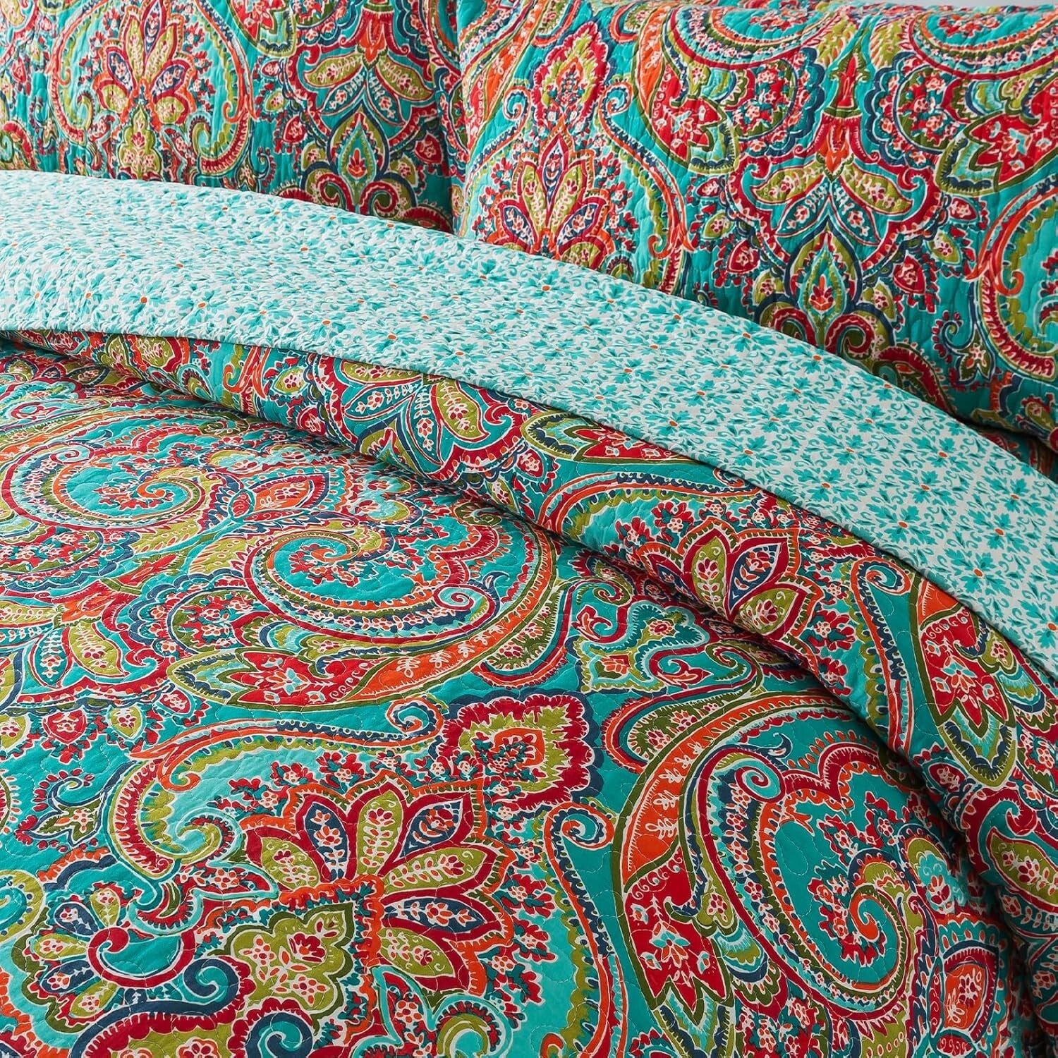 Luxurious Cotton Quilt Set with Gorgeous Floral Pattern - California King Size