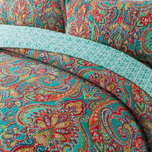 Load image into Gallery viewer, Luxurious Cotton Quilt Set with Gorgeous Floral Pattern - California King Size