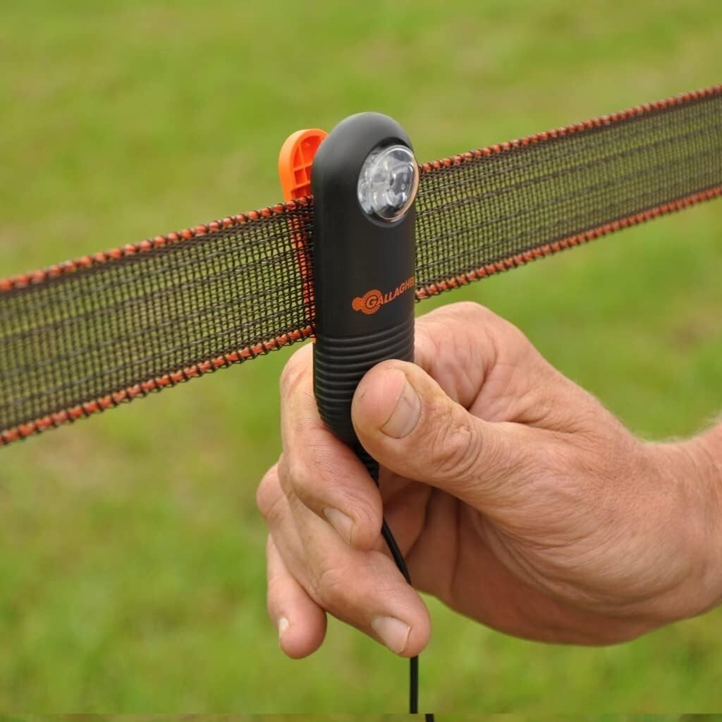 Battery-Free Fence Monitor: LED Indicator for Effortless Electric Fence Checks