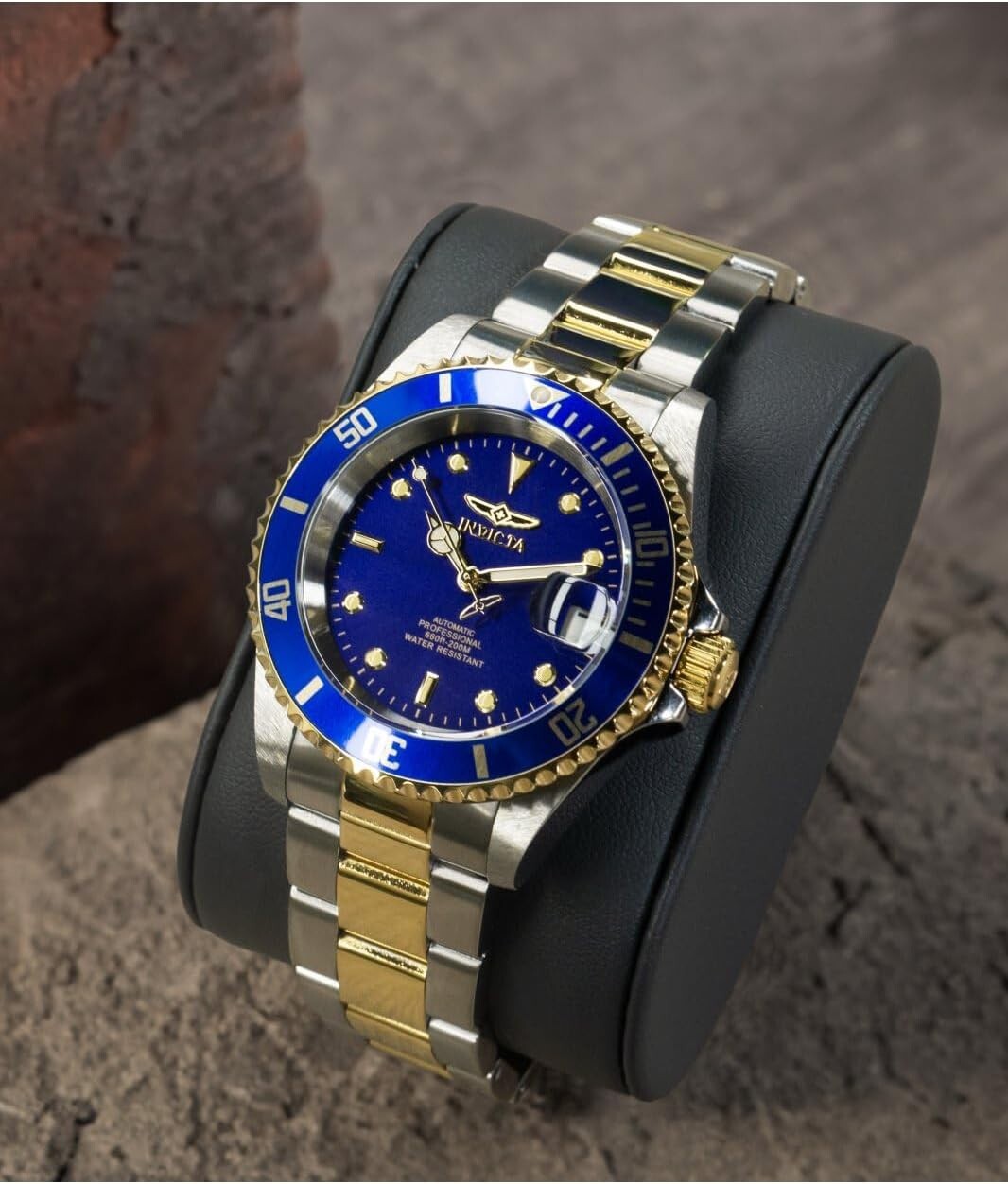 Elegant Men's 40mm Automatic Diver's Watch with Luminous Features & Blue Bezel