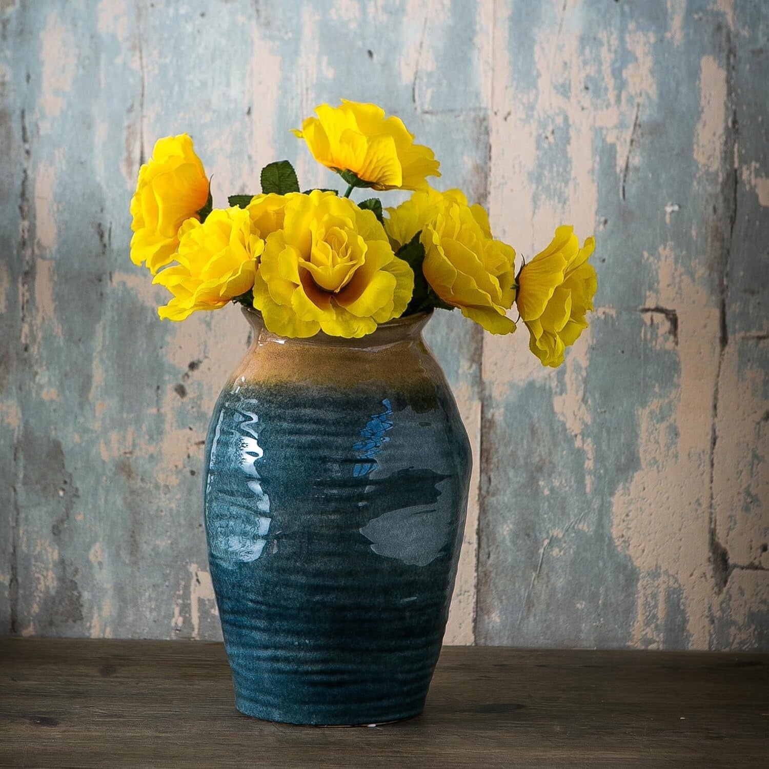 Show-Stopping Large Round Vase - Ceramic Floral Centerpiece for Modern Homes