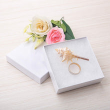 Load image into Gallery viewer, Multi-Use Gift Boxes 3.5x3.5x1 Inch - Perfect for Jewelry, Collectibles, and DIY