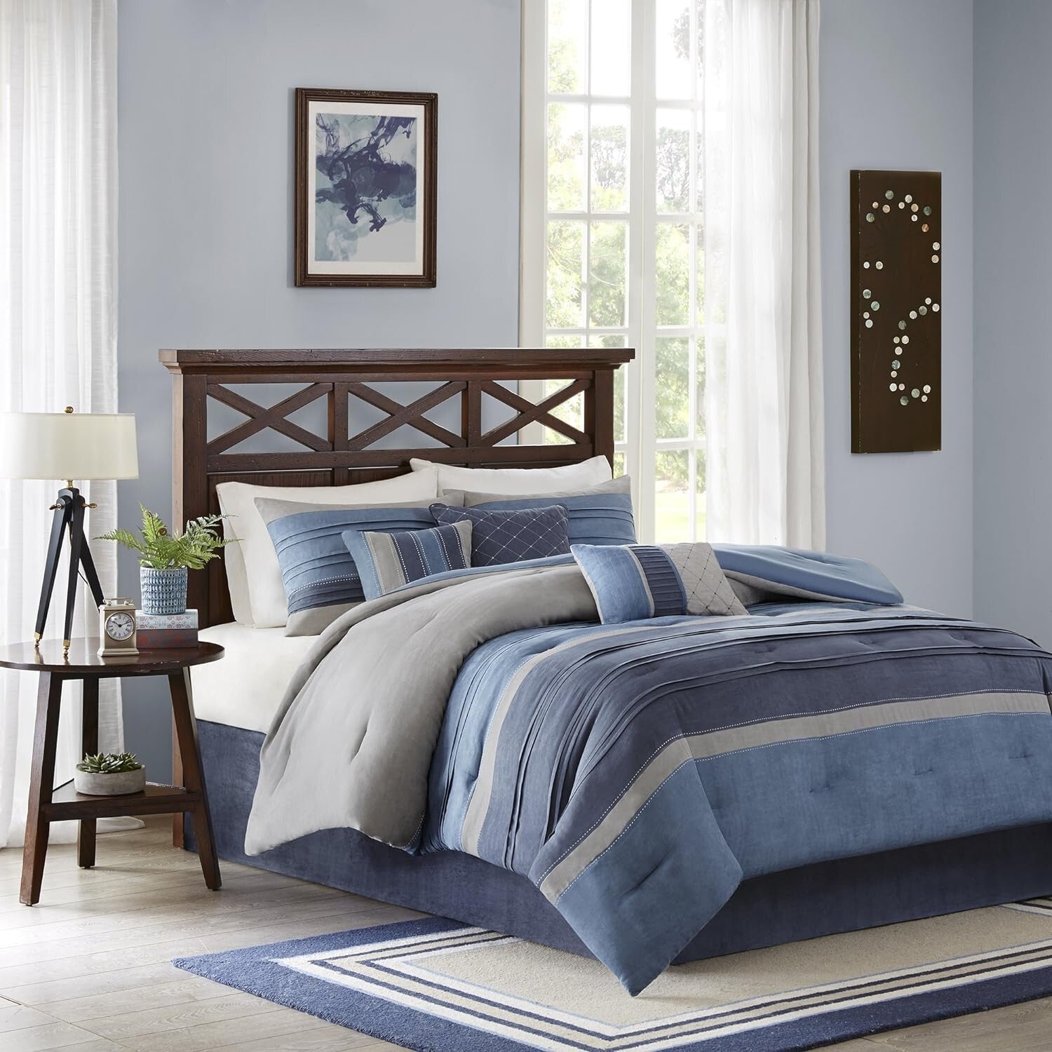 Cozy 7-Piece Queen Comforter Set - Modern Geometric Design in Collins Blue/Grey