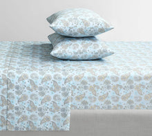 Load image into Gallery viewer, Premium Quality 4-Piece Aqua Paisley 100% Cotton Queen Sheet Set – Cool and Soft
