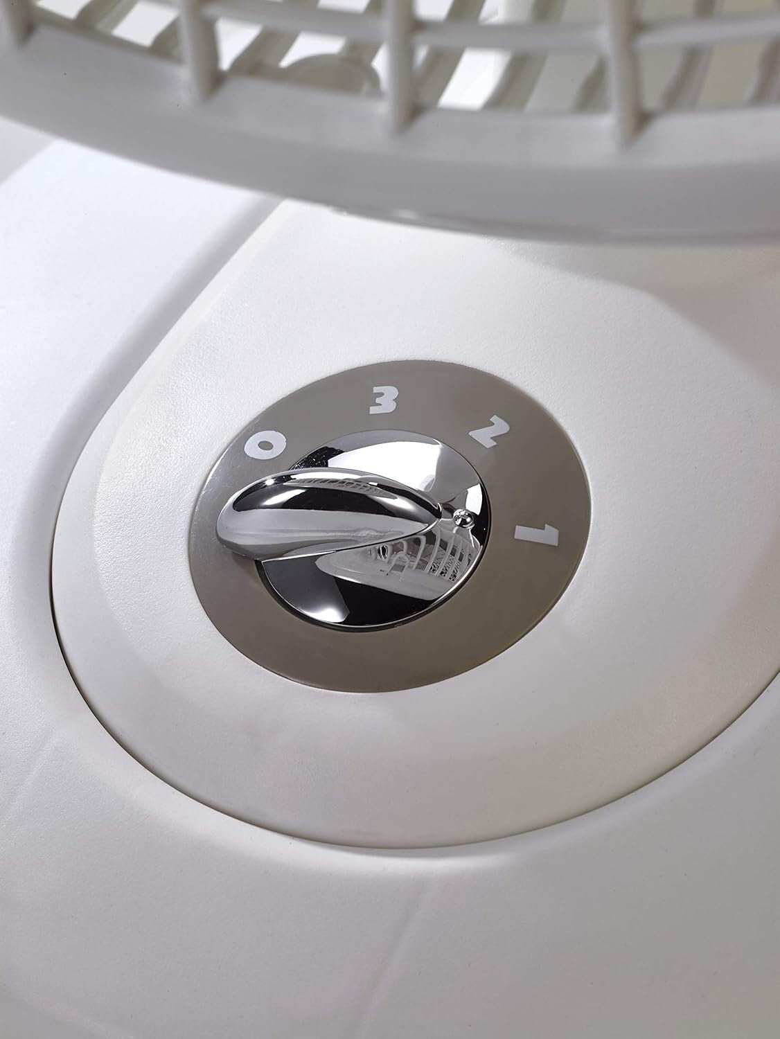 16-Inch White Table Fan – Energy Efficient Oscillating Cooling Solution