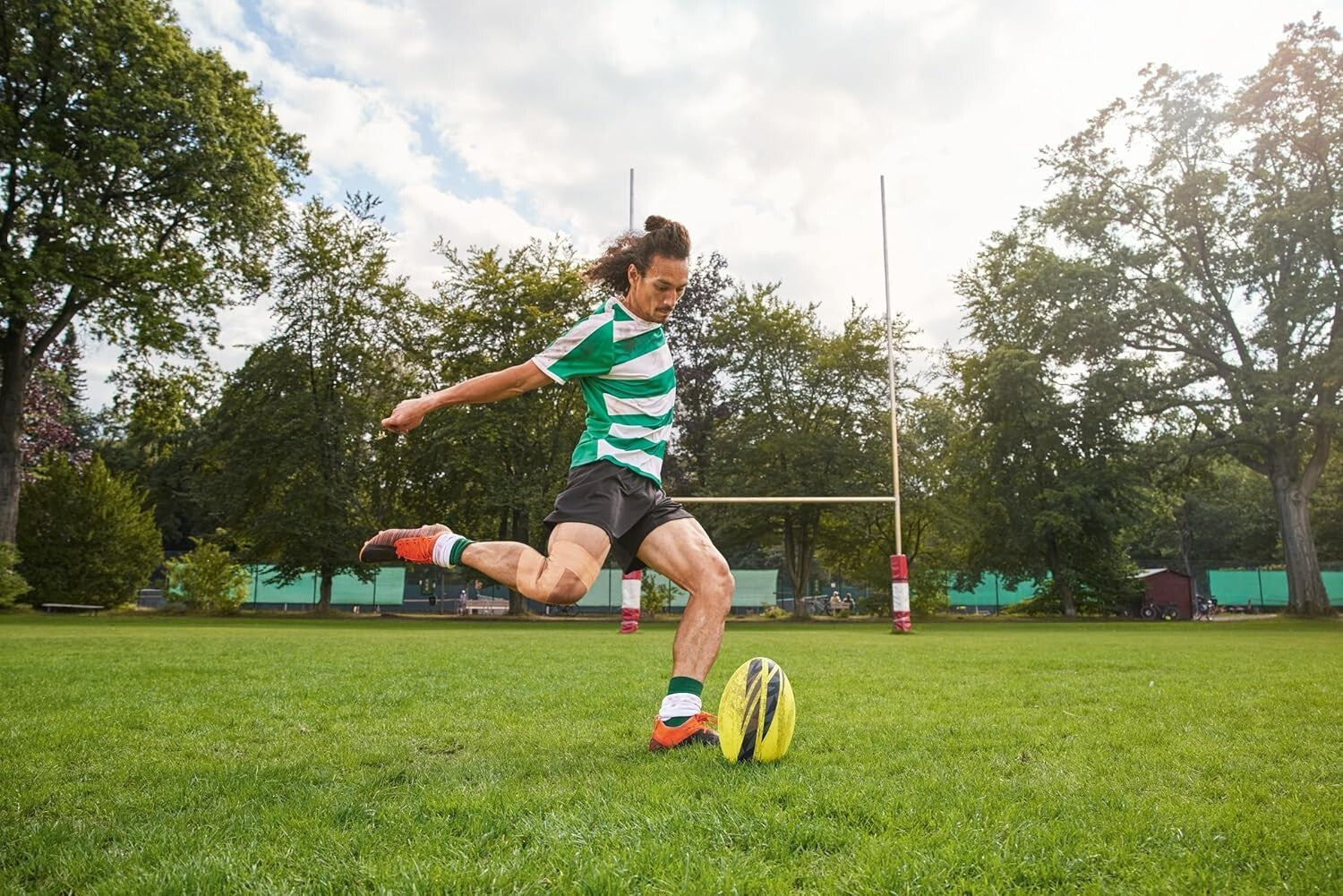 High Adhesive Leukotape P Sports Tape - Ideal for Sprains & Strains, Pack of 5