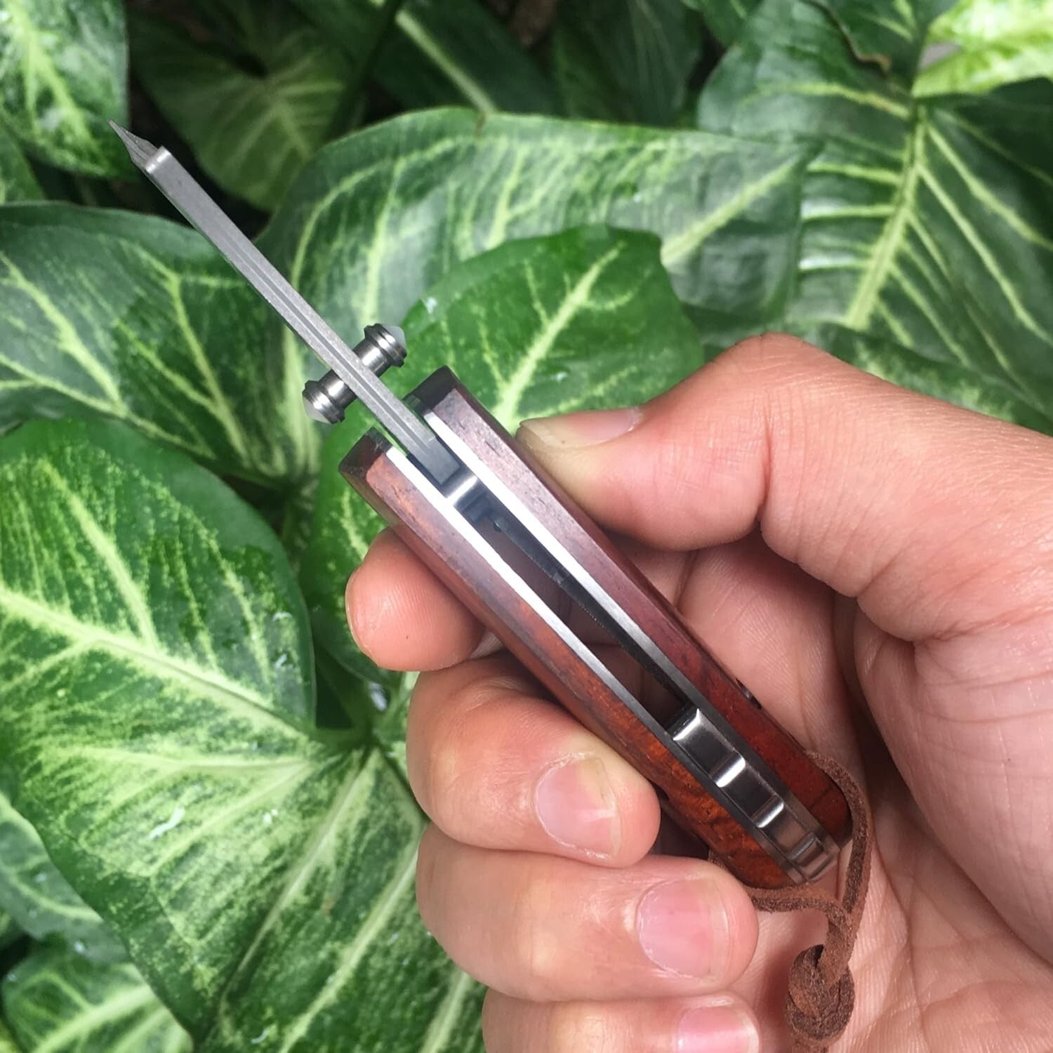 2" Damascus Folding Pocket Knife with Sandalwood Handle - Perfect for Camping