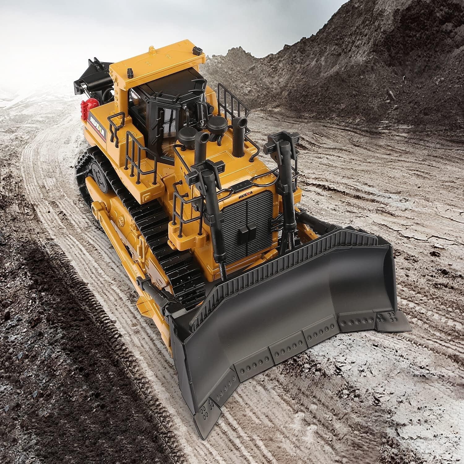 1/50 Scale Diecast Metal Bulldozer Toy with Adjustable Blade for Kids