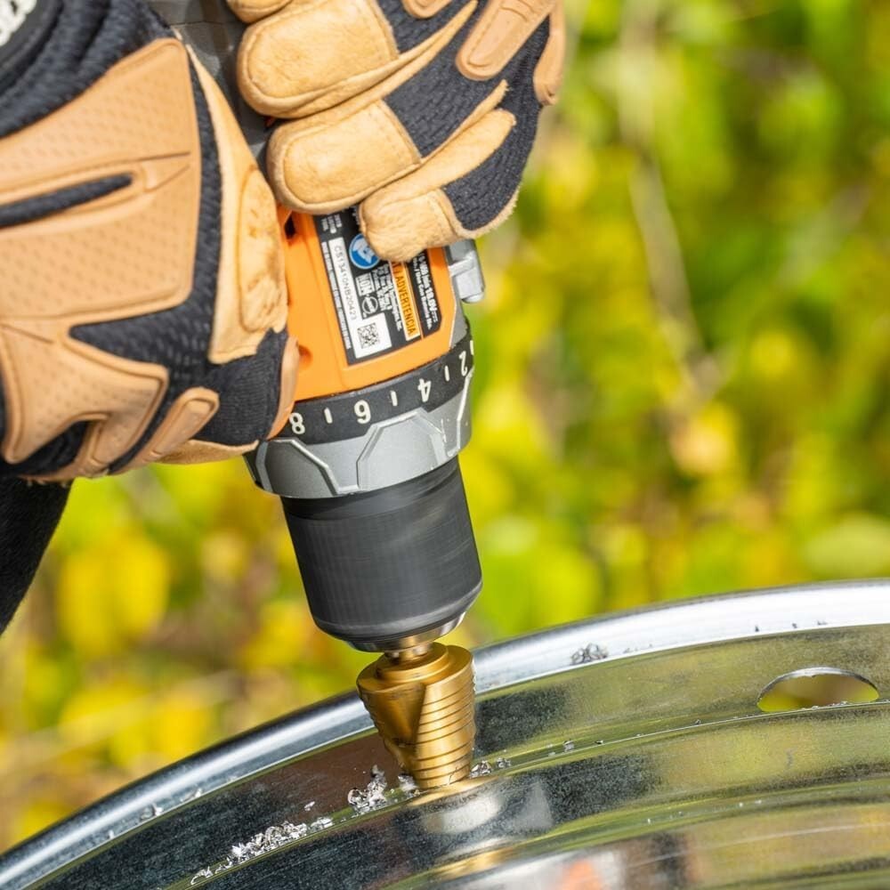 Efficient 3-Step Drill Bit Kit with Lubrication Oil for Optimal Performance