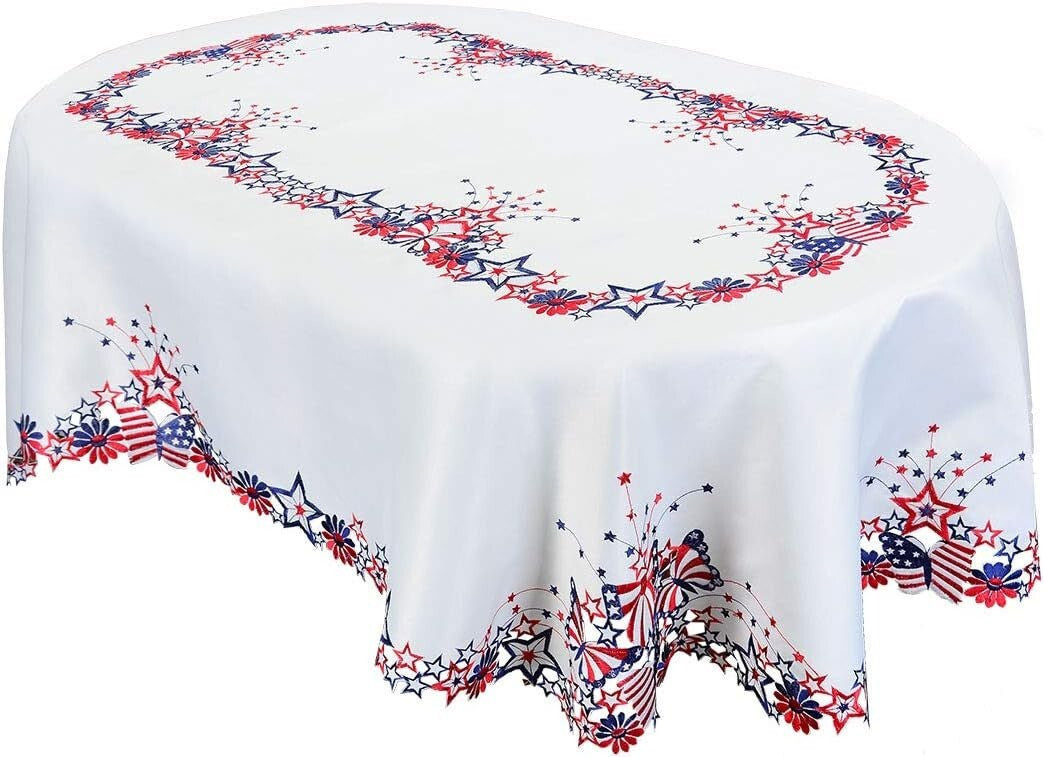 Elegant Floral Oval Tablecloth for Memorial Day – 58" x 89" Patriotic Design