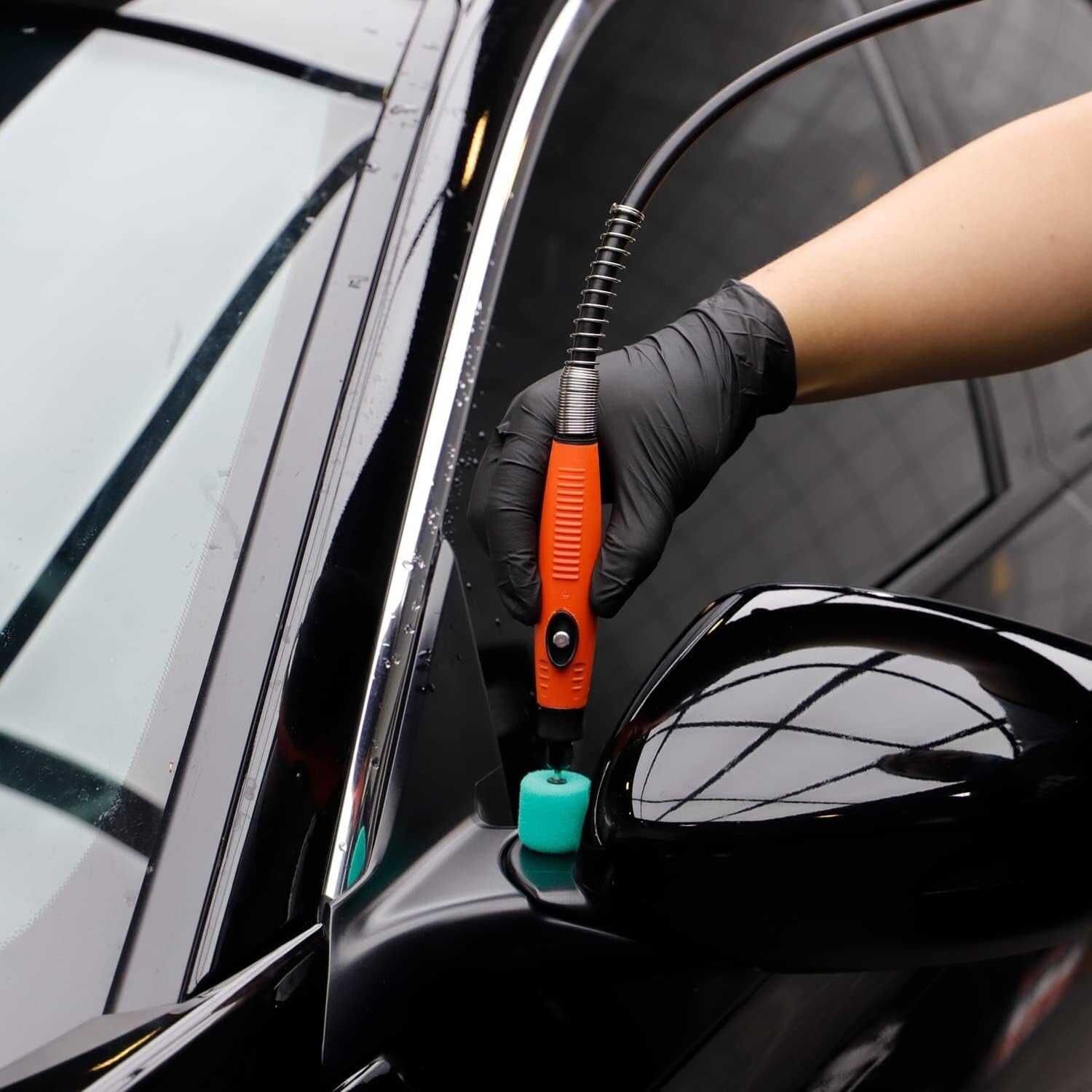 High-Quality Mini Polishing Pads for Easy Car Care and Detailing – 77 Pieces