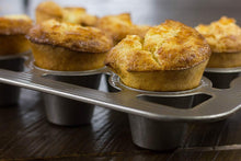 Load image into Gallery viewer, Eco-Friendly Non-Stick 6-Well Popover Pan Crafted in the USA for Quality Baking