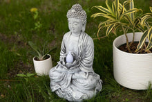 Load image into Gallery viewer, Elegant Buddha Statue for Outdoors: Solar LED Light for Year-Round Tranquility