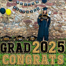 Load image into Gallery viewer, Large 2025 Graduation Lawn Signs - Decorative Outdoor Signs with Strong Stakes