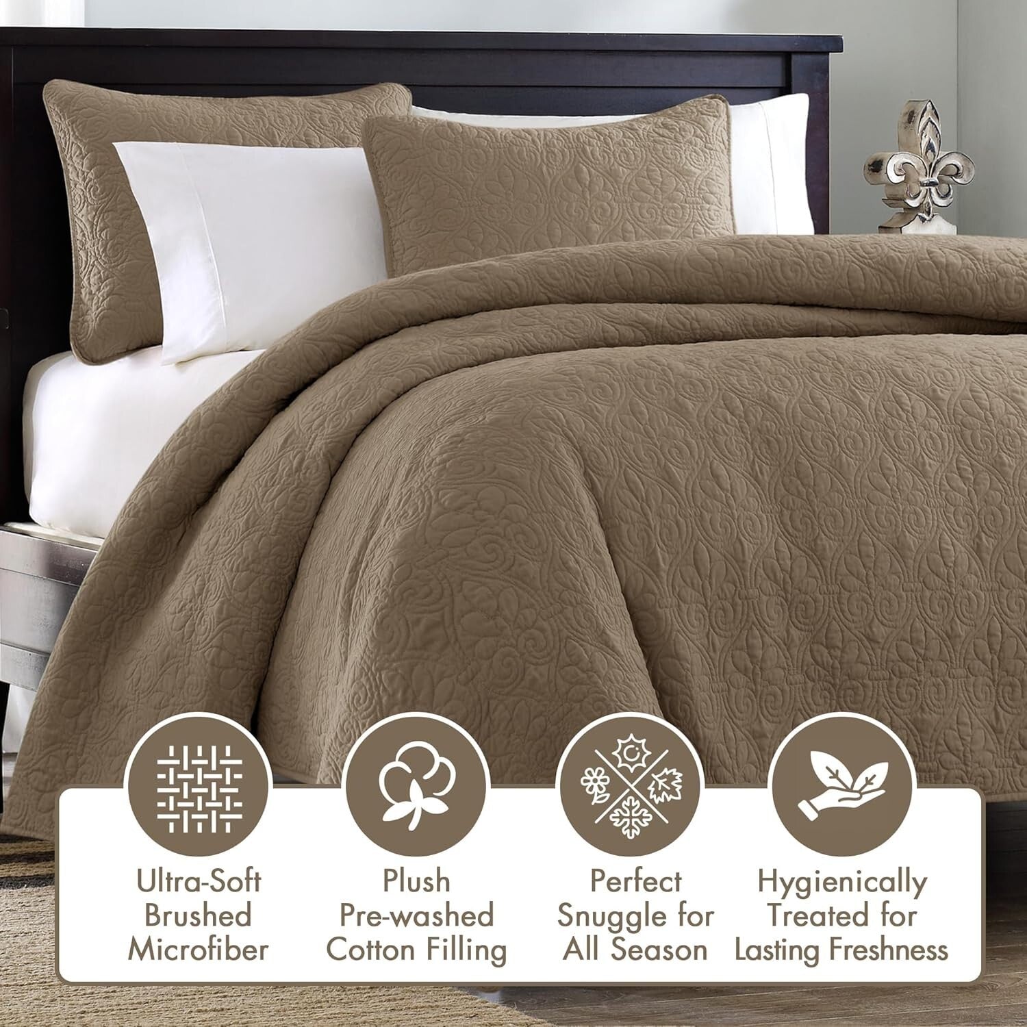 Luxurious Cotton-Filled Quebec Coverlet with Damask Shams - King/Cal King Size