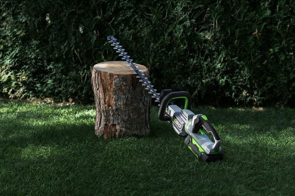 Cordless Electric Hedge Trimmer 26-inch with 56V Battery for Effortless Trimming