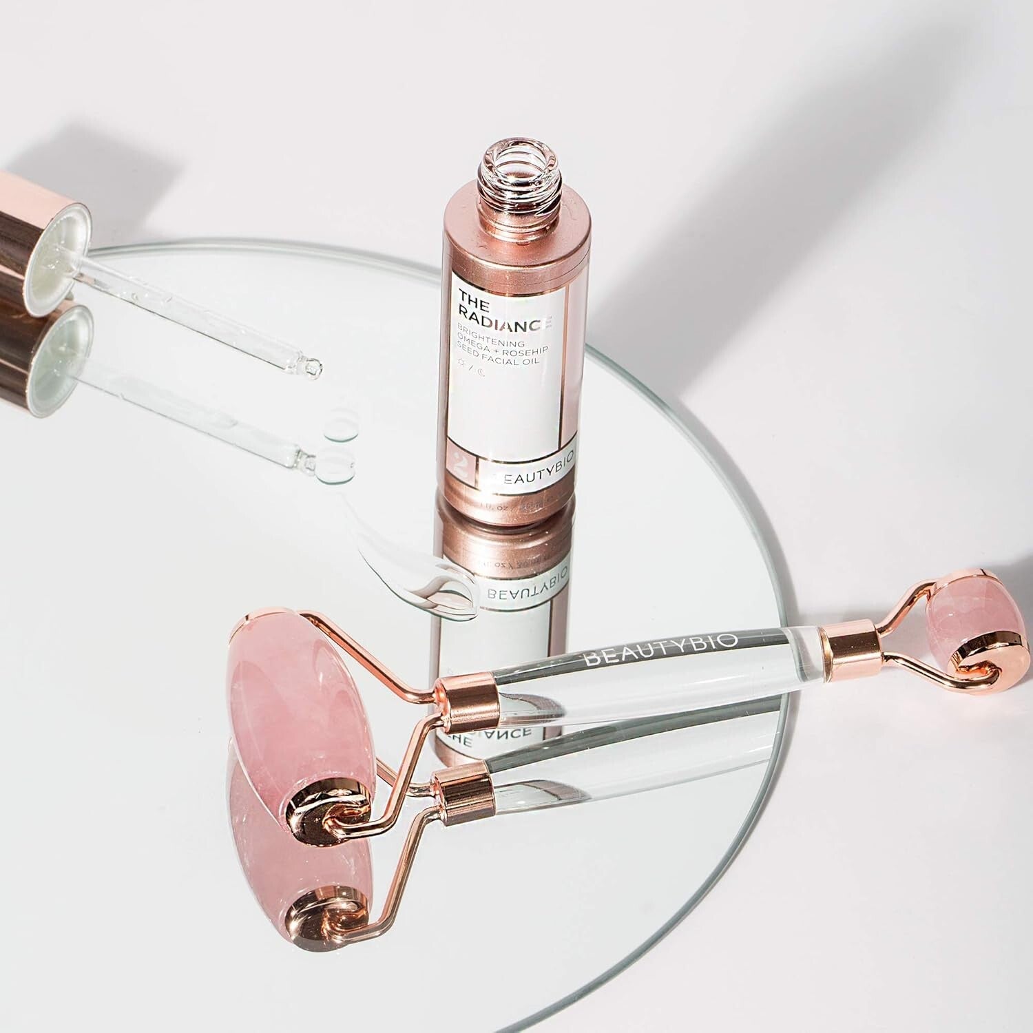 Luxury Quartz Roller for Skincare - Enhances Radiance & Reduces Puffiness