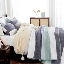 Load image into Gallery viewer, Soft Lightweight Mint Green Striped King Quilt Set with 2 Pillowcases - 3 Pieces
