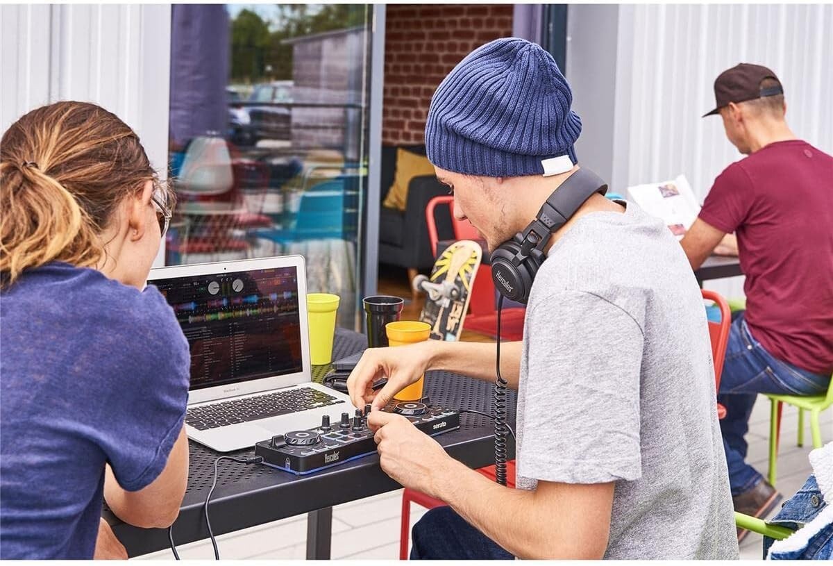 Pocket USB DJ Controller with RGB Light Show & Serato DJ Lite - Fun Mixing