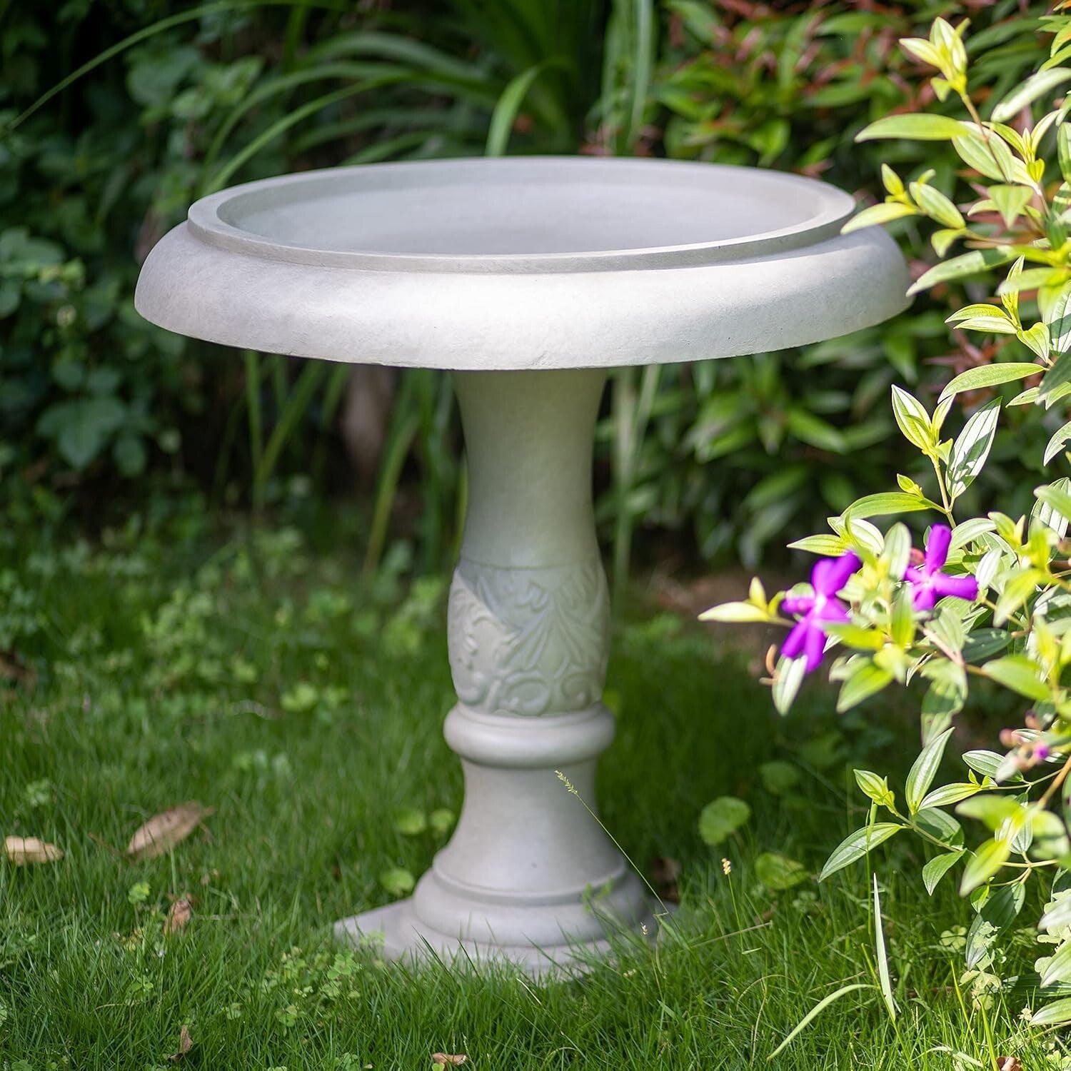 Elegant 24.5" Traditional Flower Pattern Concrete Birdbath for Garden Birds